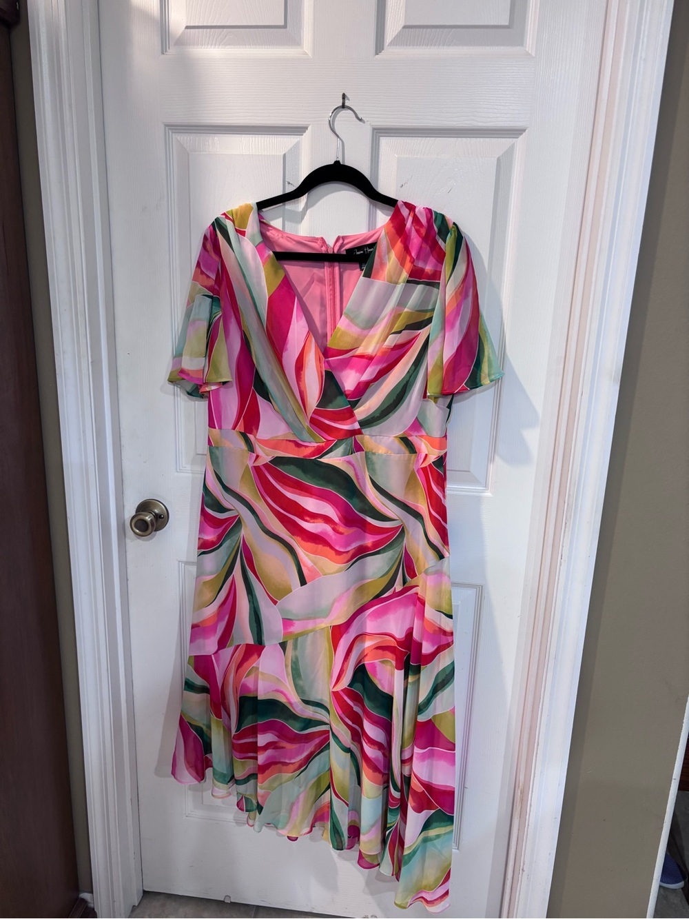 Jessica Howard Pink Multi-Color Swirl Midi Dress